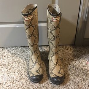 Hunter Rainboots Snakeskin Size 9