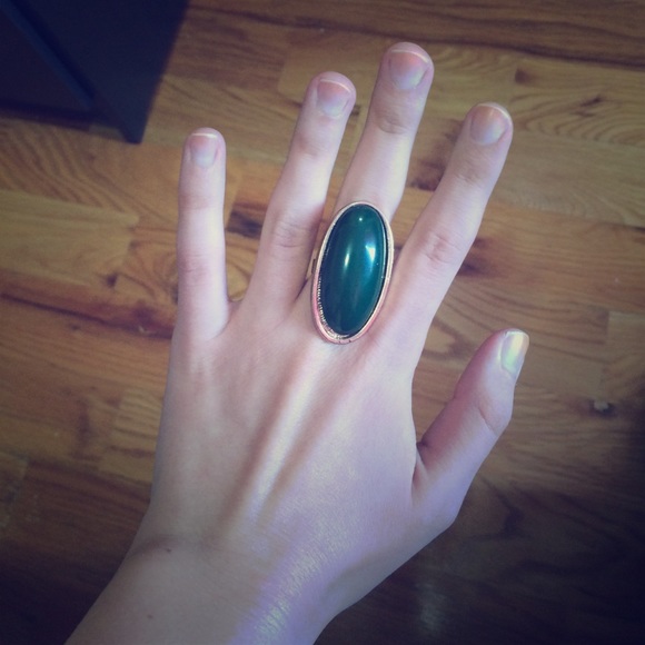 Chunky green ring