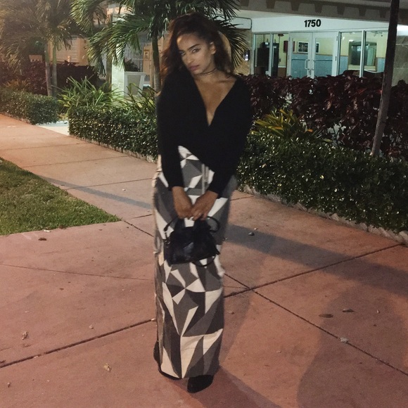 Meet your Posher, Neha - Picture 2 of 5