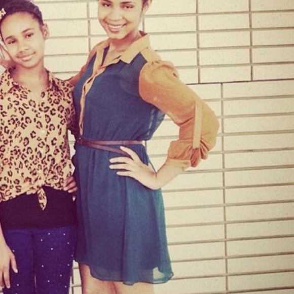 Flowy Dress - Picture 3 of 3