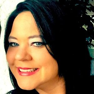 Meet your Posher, Tonya