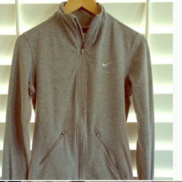Nike zip up! - Picture 1 of 1