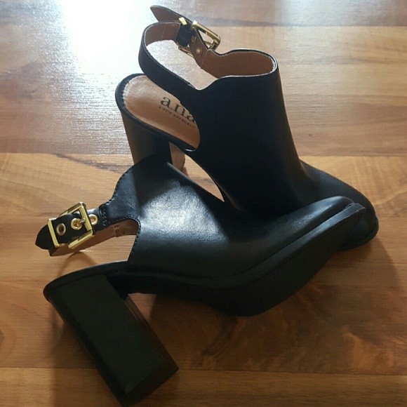a.n.a Shoes - Trendy Black Booties