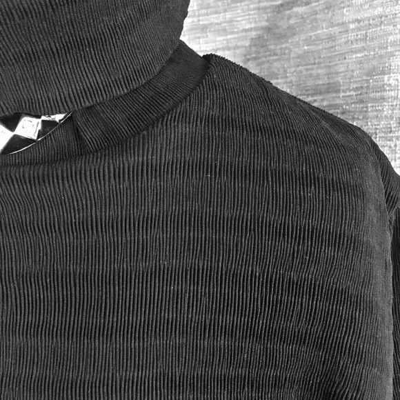 Textured Layered dress - Picture 3 of 3