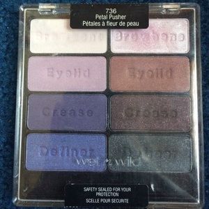 Eyeshadow palette