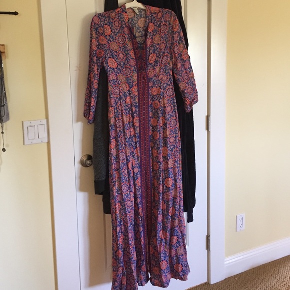 Floral hippie maxi dress