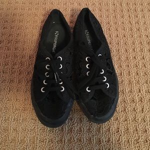 black lace supergas