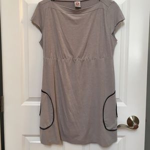 Maternity tunic