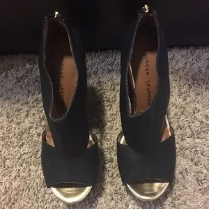 Chinese Laundry Black Wedges Size 8.5