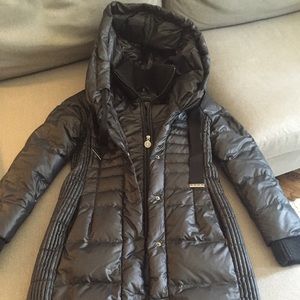Elie Tahari down filled winter coat