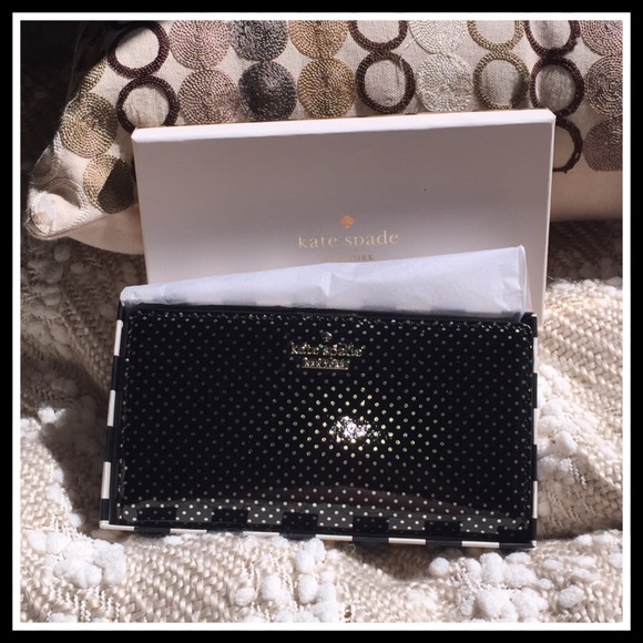 kate spade Handbags - SOLD