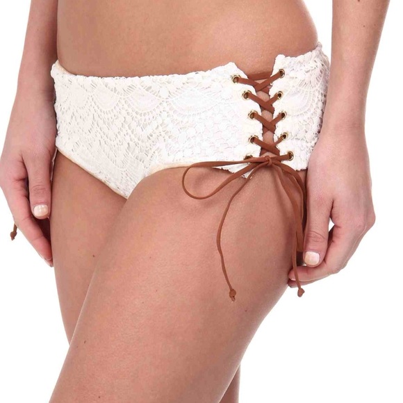 Amuse crochet bottoms - Picture 3 of 4