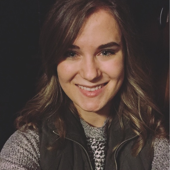 Meet your Posher, Ally