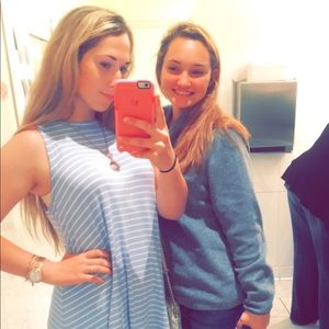 Meet your Posher, Rayven