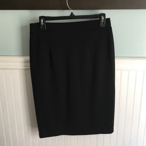 Mossimo black pencil skirt