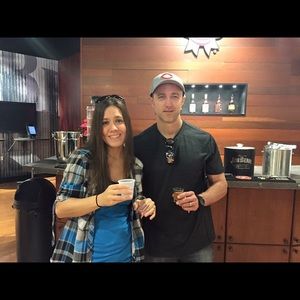 Meet your Posher, Carrie