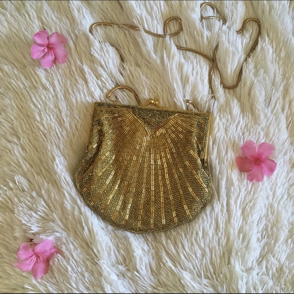 Vintage Gold Purse - Picture 2 of 3