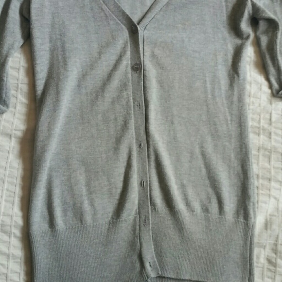 ⓂGrey Cardigan - Picture 2 of 4