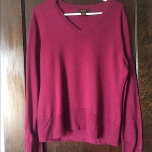 Maroon V Neck Sweater w Button Detail on Sleeves