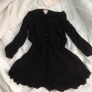 Says x small but fits more like a small