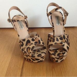 Steve Madden wedge