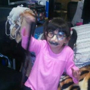 Meet your Posher, Adriana