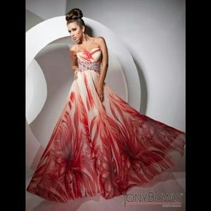 ✨ HP ✨ Tony Bowls Paris Collection Prom Dress