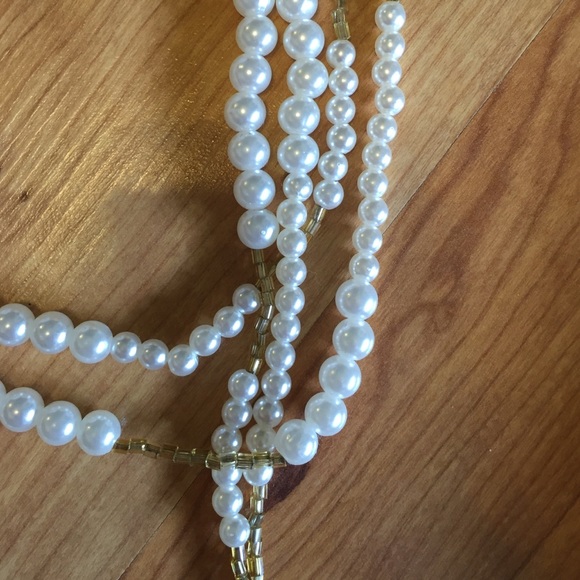 4 strand pearl necklace