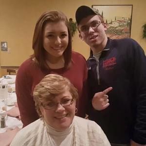 Meet your Posher, Rachel