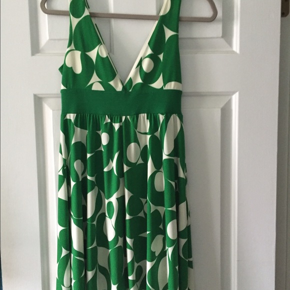 Dress - Picture 3 of 4