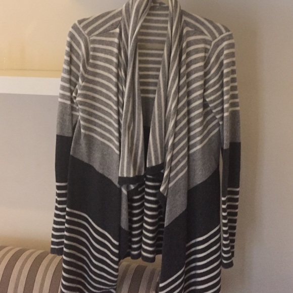 Mystree Sweaters - Mystree size M got from my stitch fix box!