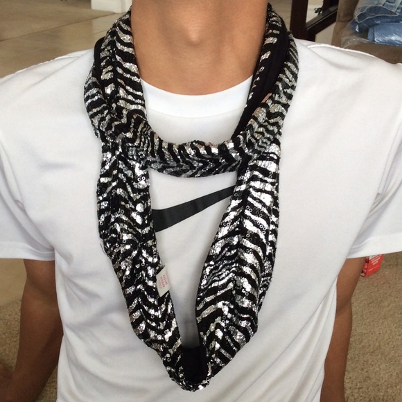 Children's scarf