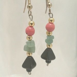 Earrings/ semi-precious stones