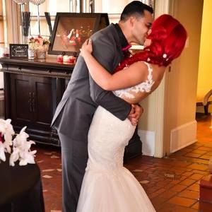 Meet your Posher, Monique