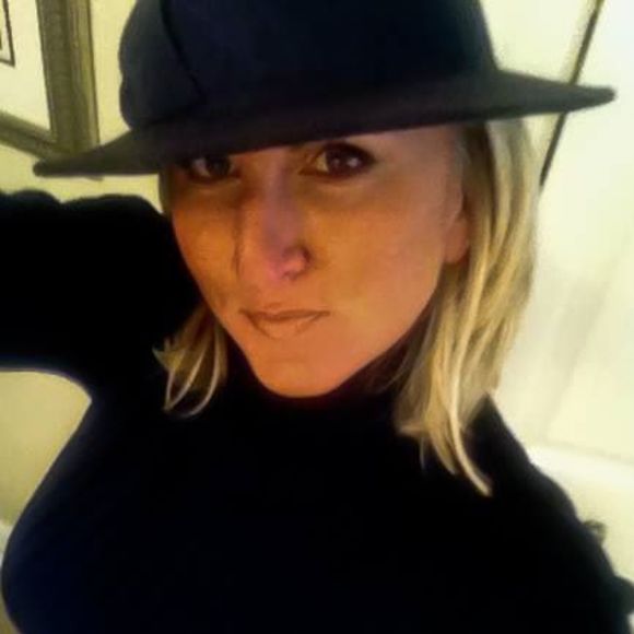 Meet your Posher, Erika