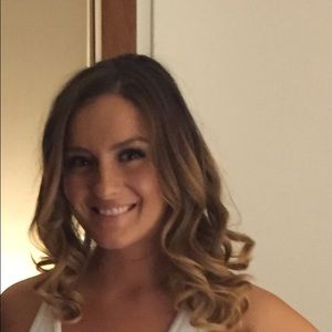 Meet your Posher, Marianne