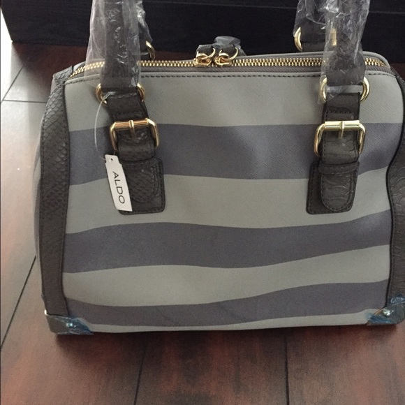 Handbag - Picture 3 of 3