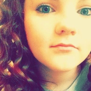 Meet your Posher, Mackenzie