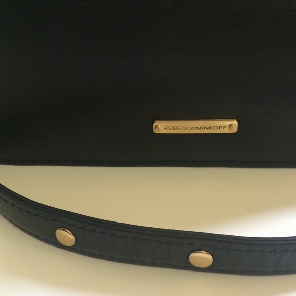 🌀SOLD🌀Rebecca Minkoff CrossBody Bag - Picture 3 of 4