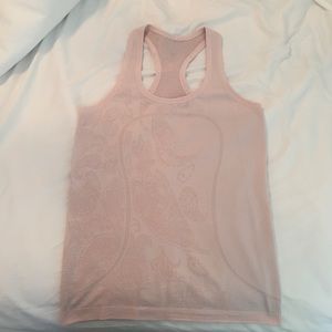 Lulu Lemon pale pink tank with paisley design