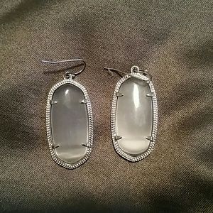 Kendra Scott Elle earrings