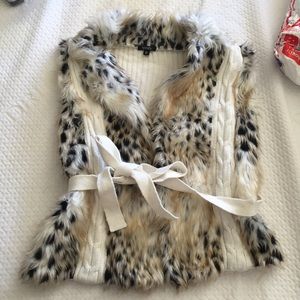 Faux fur and sweater vest