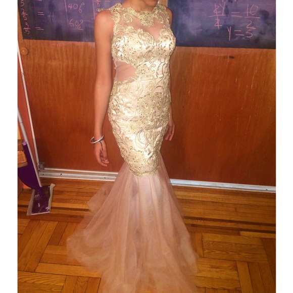 Dave & Johnny Lace Prom Dress