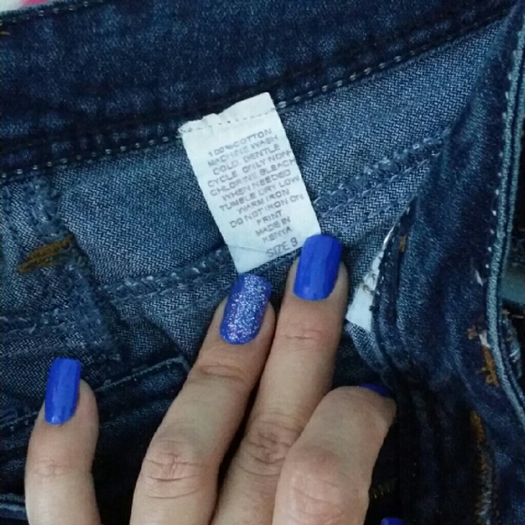 Blue jean - Picture 3 of 4