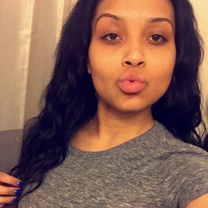 Meet your Posher, Kenyatta