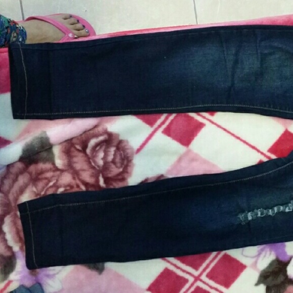 Beatifull blue jean - Picture 2 of 4