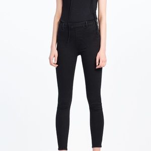 Zara Tight Fit Jeans