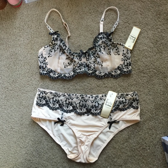 Felina Other - Beautiful Felina lingerie set💖