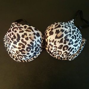 Victorias Secret Miraculous Plunge bra