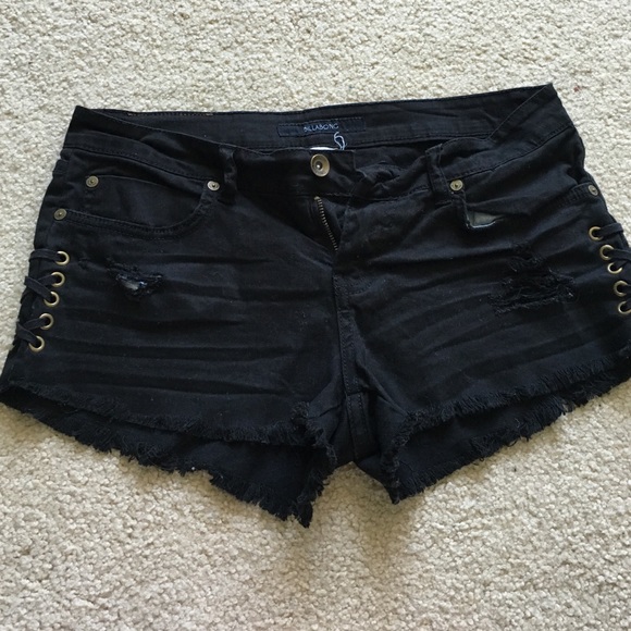 Black billabong shorts